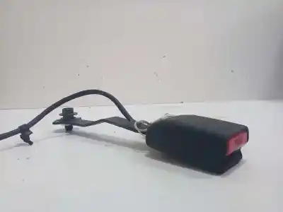 Pièce détachée automobile d'occasion boucle de ceinture de sécurité avant gauche pour mazda cx-7 (er) 2.2 mzr-cd awd (er10a) références oem iam 