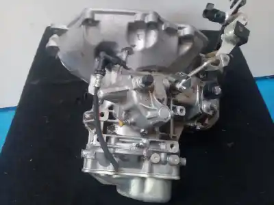 Second-hand car spare part gearbox for opel astra h berlina 1.6 16v oem iam references f13c394  5.velocidades