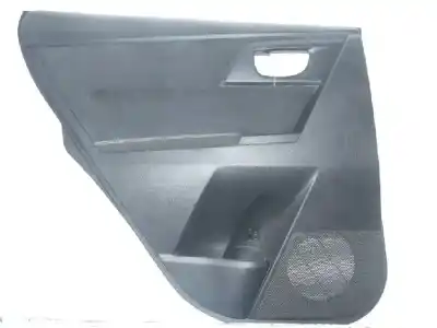 Pièce détachée automobile d'occasion garniture de porte arriere gauche pour toyota auris (_e15_) 1.4 d-4d (nde150_) références oem iam 