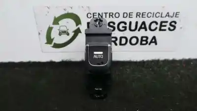 Second-hand car spare part rear right power window switch for kia carens ( ) 1.7 crdi cat oem iam references 93580a4000