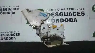 Peça sobressalente para automóvel em segunda mão fechadura da porta traseira esquerda por ford maverick (ml) 2.7 turbodiesel referências oem iam 8255350j00