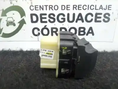 Pezzo di ricambio per auto di seconda mano interruttore alzacristalli anteriore sinistro per renault clio iv 1.5 dci diesel fap riferimenti oem iam 254118044r  