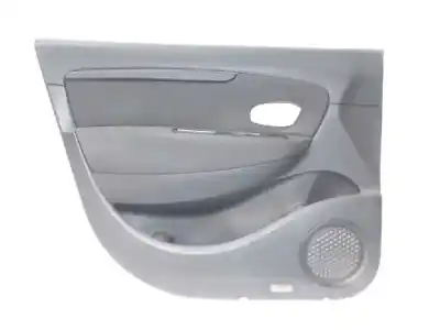 Pièce détachée automobile d'occasion GARNITURE DE PORTE AVANT GAUCHE pour RENAULT SCENIC III  Références OEM IAM 809010470R - 53014007212 - 3446564  
