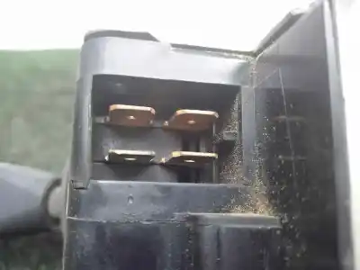 Second-hand car spare part headlights switch for renault 19 1.4 oem iam references 7700766407  19. - cuadrado