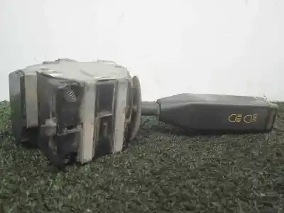 Second-hand car spare part headlights switch for renault 19 1.4 oem iam references 7700766407  19. - cuadrado