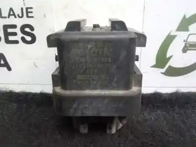 Second-hand car spare part glow plug for toyota corolla (e12) 2.0 turbodiesel cat oem iam references 2861067010 - 2567000671