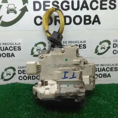 Peça sobressalente para automóvel em segunda mão fechadura da porta traseira esquerda por audi a6 berlina (4f2) 3.0 v6 24v tdi referências oem iam 4f0839015a