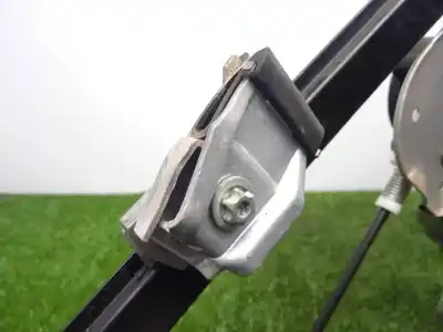 Автозапчастина б/у регулятор переднього правого скла для land rover range rover (lm) 3.0 td6 посилання на oem iam cuh000182  