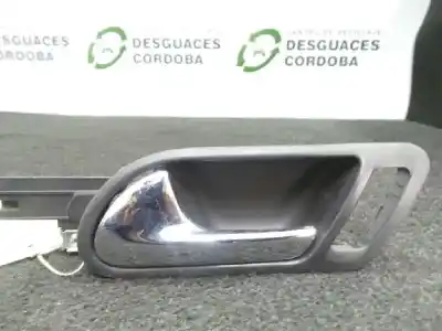 Pièce détachée automobile d'occasion POIGNÉE INTÉRIEURE AVANT GAUCHE pour VOLKSWAGEN GOLF V BERLINA (1K1)  Références OEM IAM 1K1837113  