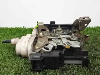 Автозапчасти б/у ЗАМОК ПЕРЕДНЕЙ ПРАВОЙ ДВЕРИ за AUDI A3 (8L)  ссылки OEM IAM 8L1837016  