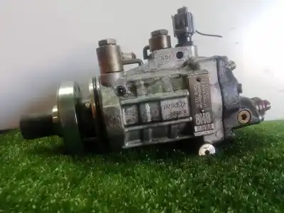 Pièce détachée automobile d'occasion POMPE À INJECTION pour NISSAN PRIMERA BERLINA (P12)  Références OEM IAM 1670008H800 - 09730000504  