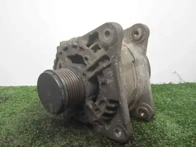 Tweedehands auto-onderdeel alternator voor renault clio iii 1.5 dci diesel oem iam-referenties 0124425037 - 8200390675