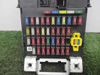 İkinci el araba yedek parçası röle/sigorta kutusu için kia rio ii (jb) 1.4 16v oem iam referansları 919501g0100a - kg8221552  
