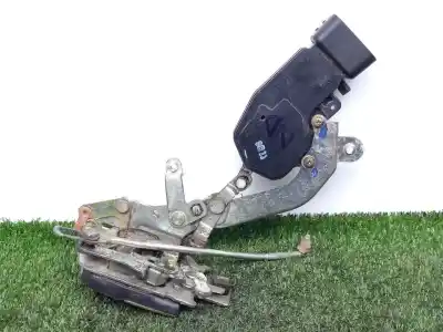 Second-hand car spare part front right door lock for daihatsu terios (j100) 1.3 cat oem iam references   