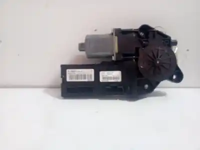 İkinci el araba yedek parçası ÖN SOL CAM MOTORU için RENAULT MEGANE II BERLINA 5P  OEM IAM referansları   