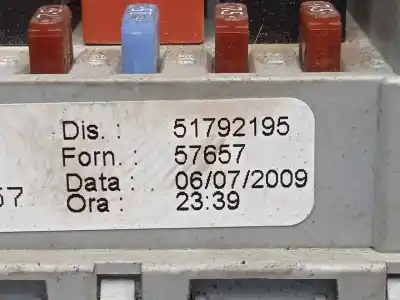 Second-hand car spare part fuse box unit for lancia ypsilon (101) 1.2 8v oem iam references 51792195  