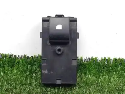 Pezzo di ricambio per auto di seconda mano COMANDI ALZACRISTALLI POSTERIORE SINISTRO per OPEL MERIVA B MONOSPACE (S10)  Riferimenti OEM IAM 13301888  