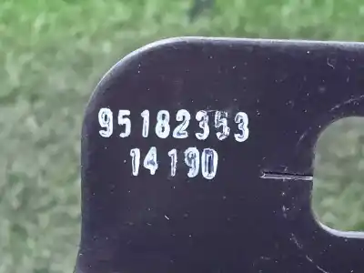 Pezzo di ricambio per auto di seconda mano chiusura del cappuccio per opel mokka 1.7 16v cdti riferimenti oem iam 95182353  