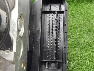 Peça sobressalente para automóvel em segunda mão abs por land rover freelander (lr2) 2.2 td4 cat referências oem iam   