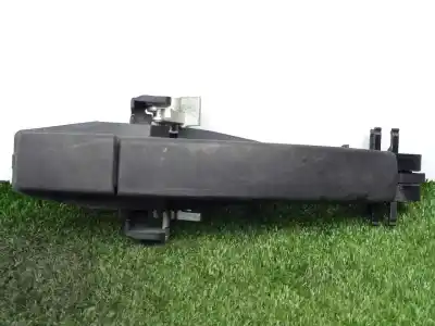 Second-hand car spare part exterior right front door handle for land rover freelander (lr2) 2.2 td4 cat oem iam references 6h52203a28bg