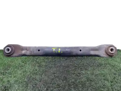 Second-hand car spare part rear left lower suspension arm for land rover freelander (lr2) 2.2 td4 cat oem iam references lr002576