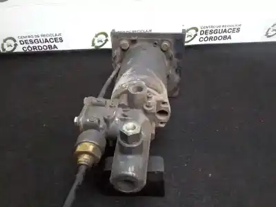 Pezzo di ricambio per auto di seconda mano pompa frizione per nissan atleon 165.75 (6.0 td) riferimenti oem iam 9700514470  