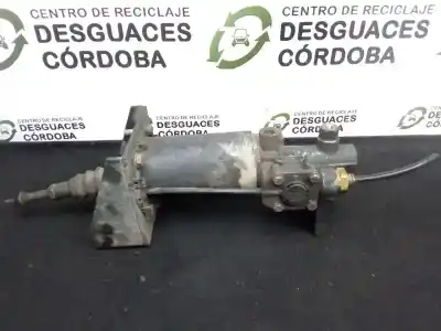 Pezzo di ricambio per auto di seconda mano pompa frizione per nissan atleon 165.75 (6.0 td) riferimenti oem iam 9700514470  