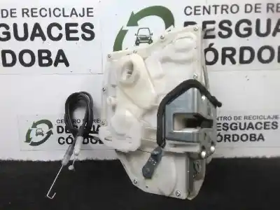 Peça sobressalente para automóvel em segunda mão fechadura da porta dianteira direita por opel agila (b) (h08) 1.2 (f68) referências oem iam 8220151k50