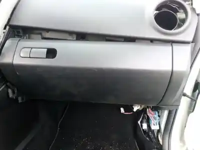 Pièce détachée automobile d'occasion boite à gants pour mazda cx-7 (er) 2.2 mzr-cd awd (er10a) références oem iam 