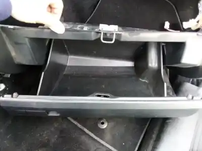 Автозапчастина б/у бардачок для mazda cx-7 (er) 2.2 mzr-cd awd (er10a) посилання на oem iam   