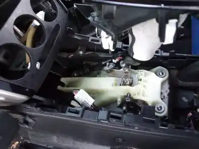 Pièce détachée automobile d'occasion levier pour mazda cx-7 (er) 2.2 mzr-cd awd (er10a) références oem iam 