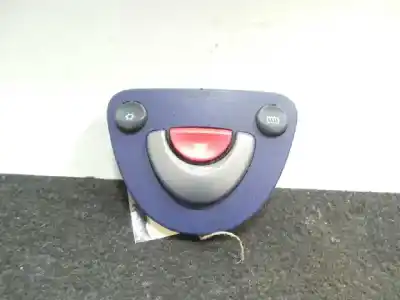 Second-hand car spare part hazard warning lights for smart coupe 0.6 turbo cat oem iam references mccv012 - 091600