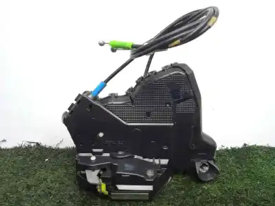 Piesă de schimb auto la mâna a doua încuietoare ușa fațã stânga pentru toyota auris (_e15_) 1.4 d-4d (nde150_) referințe oem iam 6904002210