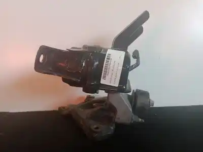 Second-hand car spare part right engine support for toyota auris 1.3 16v cat oem iam references   