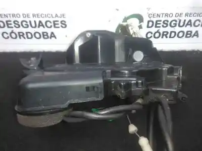 Peça sobressalente para automóvel em segunda mão fechadura da porta dianteira esquerda por toyota yaris (ksp9/scp9/nlp9) 1.4 turbodiesel cat referências oem iam   