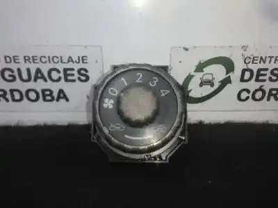 Peça sobressalente para automóvel em segunda mão comando de sofagem (chauffage / ar condicionado)  por toyota yaris (ksp9/scp9/nlp9) 1.4 turbodiesel cat referências oem iam 559020d010