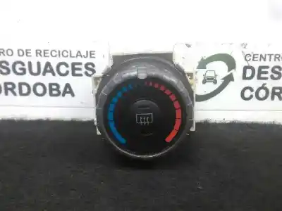 Peça sobressalente para automóvel em segunda mão comando de sofagem (chauffage / ar condicionado)  por toyota yaris (ksp9/scp9/nlp9) 1.4 turbodiesel cat referências oem iam 559030d010