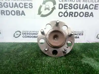 Pezzo di ricambio per auto di seconda mano boccola per kia cee´d (jd) 1.4 cvvt riferimenti oem iam 527302h000