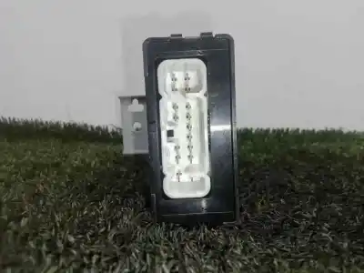 Second-hand car spare part electronic module for toyota corolla (e12) 2.0 d-cat oem iam references 8865002380 - mb2772000570  