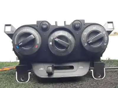 Second-hand car spare part heating / air conditioning control panel for mazda 2 lim. (de) 1.4 diesel cat oem iam references df718c28 - df7161190b