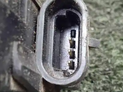 Second-hand car spare part front right door lock for ssangyong korando 2.0 td cat oem iam references 7121034001 - 7122034021  