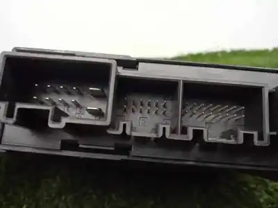 Автозапчастина б/у двигатель заднього правого скла для volkswagen phaeton (3d2/3d8) 4.9 v10 tdi cat (ajs) посилання на oem iam 3d0959704f - 05074399  