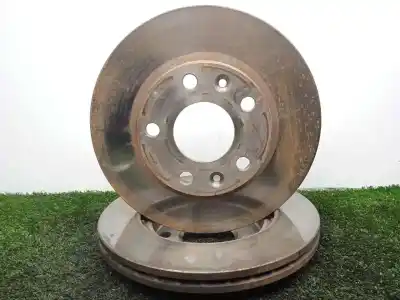 Second-hand car spare part front disc brake for dacia duster 1.6 16v cat oem iam references 16155210028  