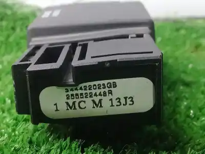 Peça sobressalente para automóvel em segunda mão comandos de alavanca por dacia duster 1.5 dci diesel fap cat referências oem iam 255522448r - 344422023gb  