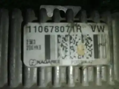 Second-hand car spare part glow plug for dacia duster 1.5 dci diesel fap cat oem iam references 110678071r  