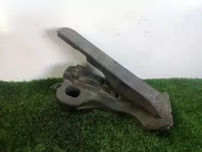 Second-hand car spare part ACCELERATOR PEDAL for VOLKSWAGEN GOLF V BERLINA (1K1)  OEM IAM references  6PV00860000 
