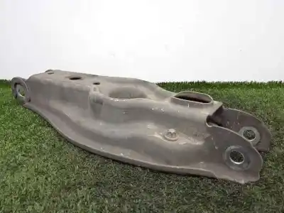 Peça sobressalente para automóvel em segunda mão braço de suspensão traseiro inferior direito por bmw serie 1 berlina (e81/e87) 118d referências oem iam 33326772899