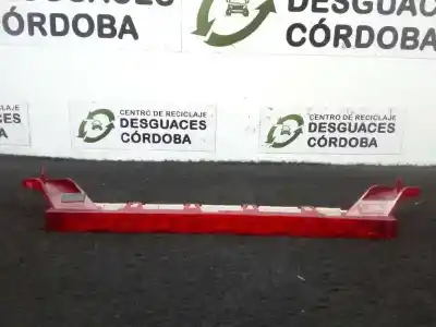 Peça sobressalente para automóvel em segunda mão farolim de travão central por bmw serie 1 berlina (e81/e87) 2.0 16v diesel cat referências oem iam 63256924673 - 63256931397