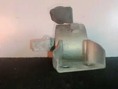 Second-hand car spare part right engine support for opel corsa d 1.3 16v cdti oem iam references 13130741  