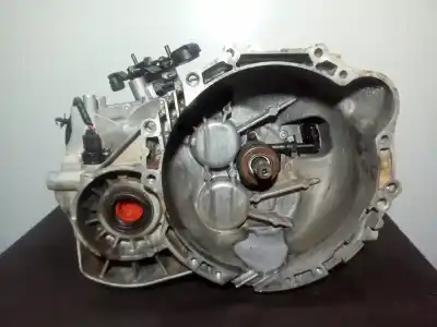 Second-hand car spare part gearbox for kia magentis 2.0 crdi oem iam references s605jc